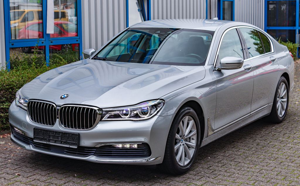 Bild des Angebotes BMW 730d xD*NIVEAUREG*LASER*SOFT*HUD*MASSAGE*KEYLESS