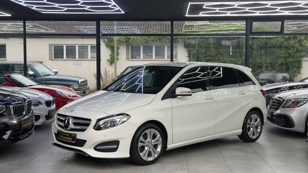 Bild des Angebotes Mercedes-Benz B 200 URBAN SCORE LED KAMERA KLIMA SITZHZ 2-HAND