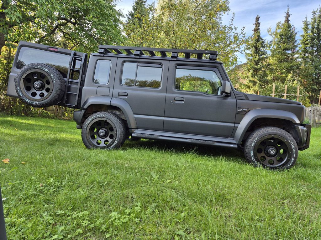Bild des Angebotes Suzuki Jimny 5-Türer LWB | de Luxe Edition