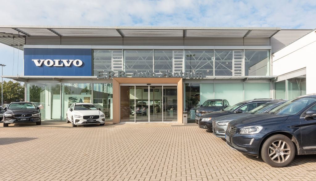Bild des Angebotes Volvo XC40 Black Edition B3 Mild-Hybrid Benzin Plus