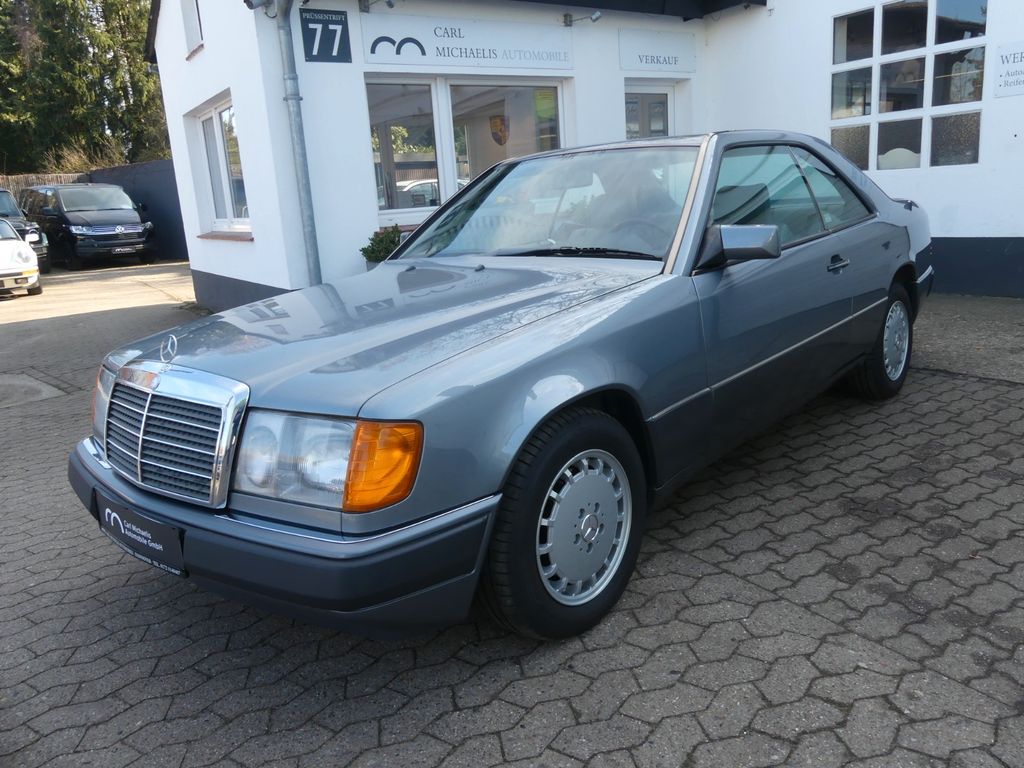 Bild des Angebotes Mercedes-Benz 300 CE  24 V, H-Kennzeichen. und MB Scheckheft