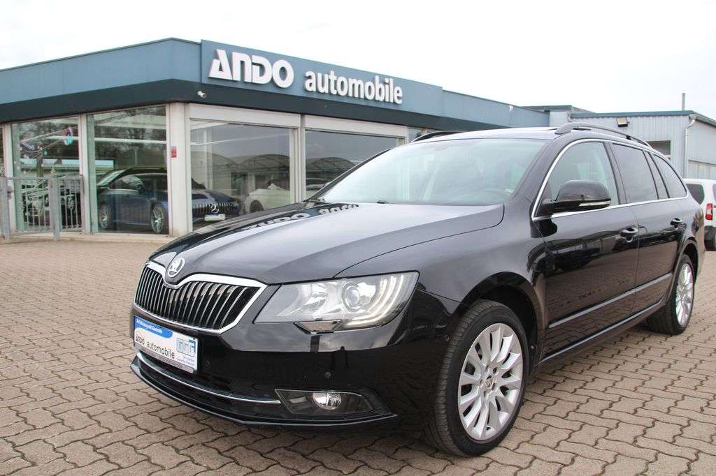 Bild des Angebotes Skoda Superb 2.0TDI Combi Exclusive 4x4 Aurtom. Xenon