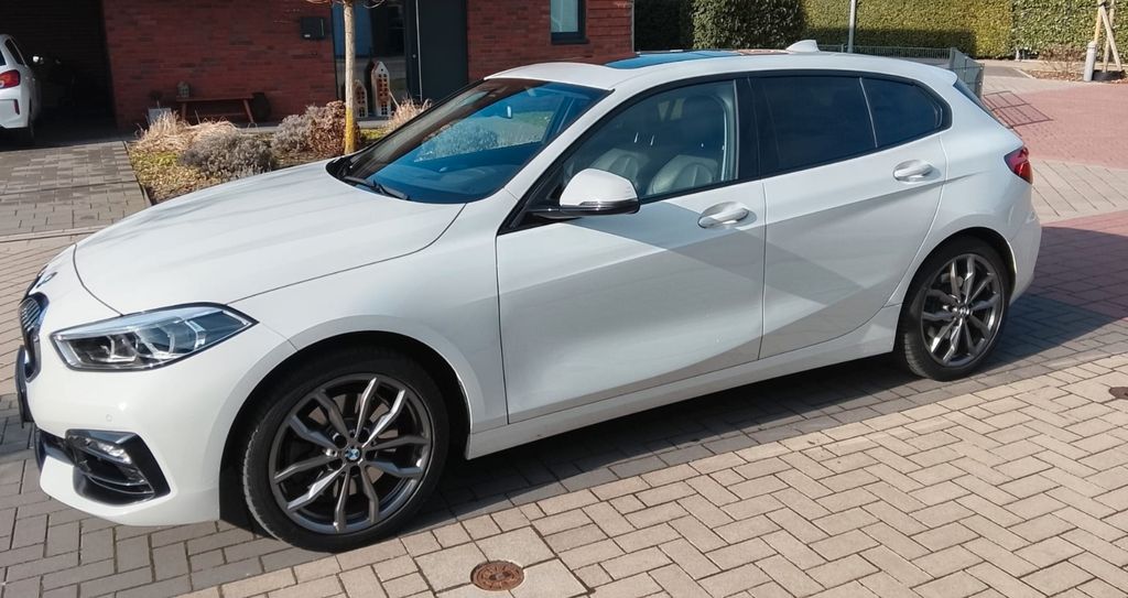 Bild des Angebotes BMW 120i Sport Line Steptronic Sport Line Festpreis