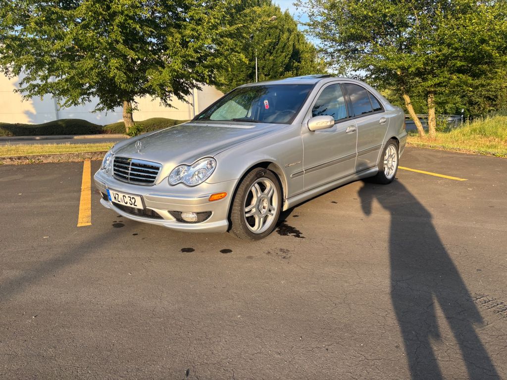 Bild des Angebotes Mercedes-Benz C 32 AMG