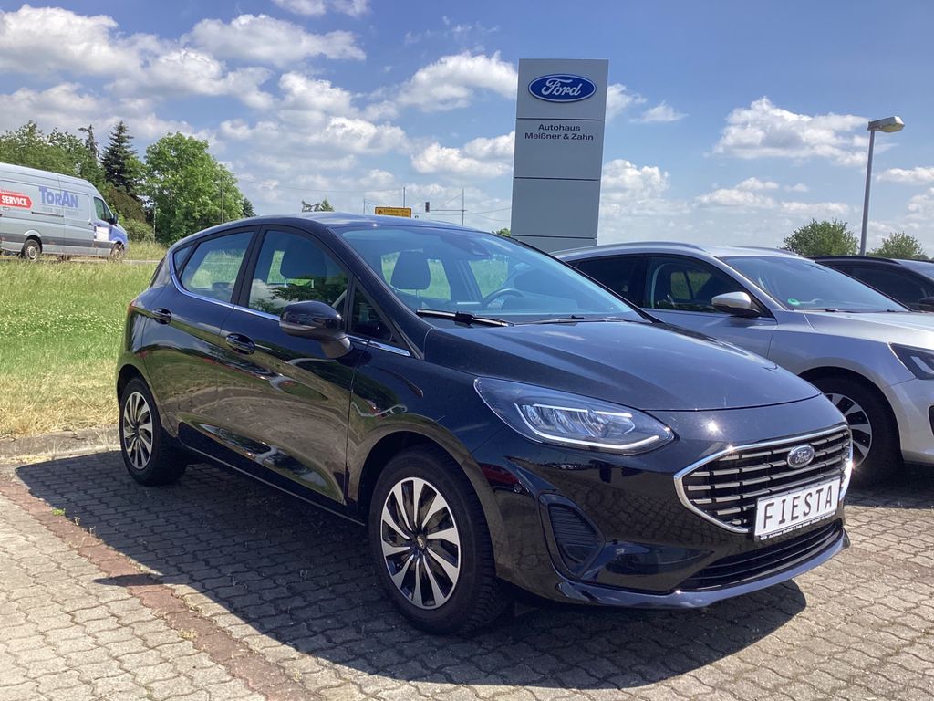 Ford Fiesta Titanium*GJR*LED*WINTER-P*KEY-FREE*