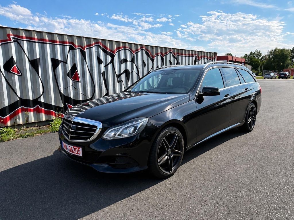 Bild des Angebotes Mercedes-Benz E 300 E T-Modell BlueTec -Facelift-ILS-Distronic