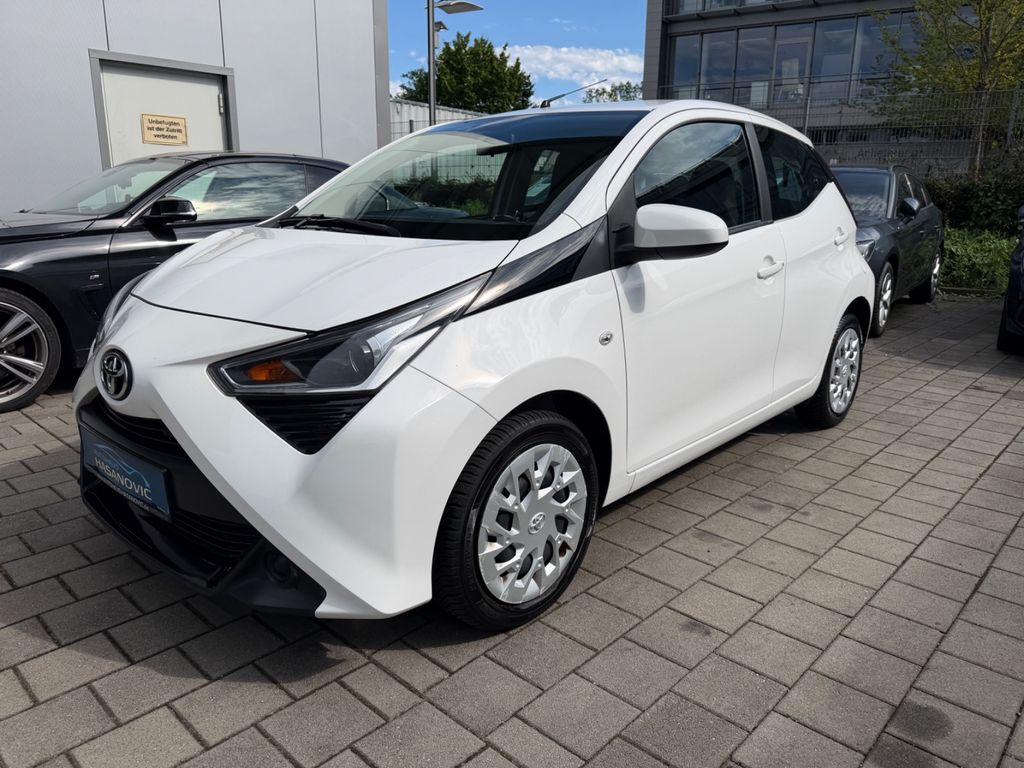 Bild des Angebotes Toyota Aygo AYGO x-play