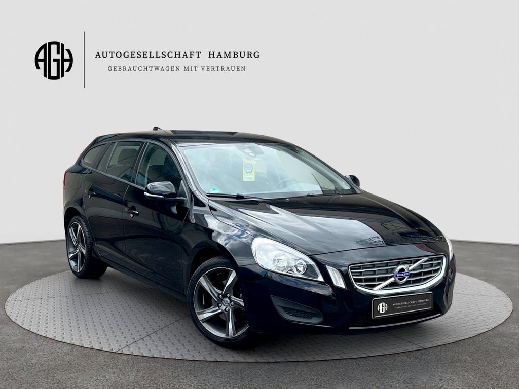 Bild des Angebotes Volvo V60 Kombi Kinetic*Automatik*R-Design LM*Navi*PDC