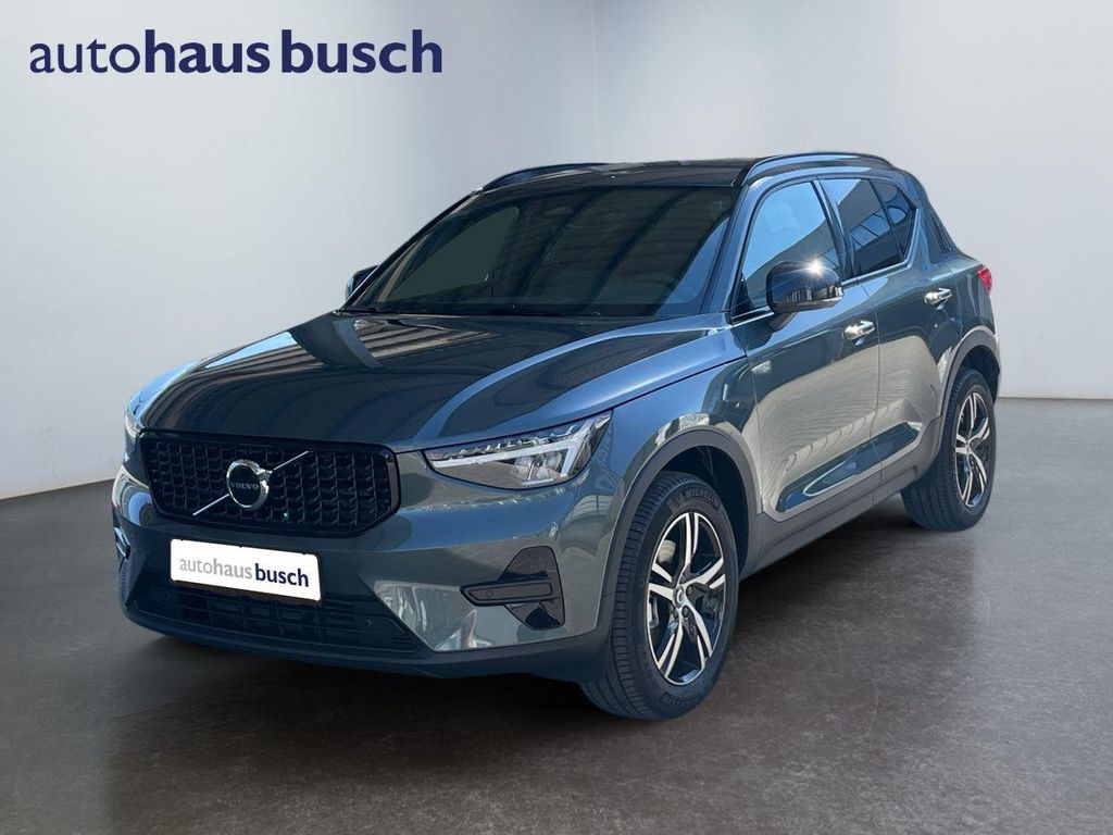 Bild des Angebotes Volvo XC40 Plus Dark B3* KAMERA/Frontscheibenheizung *