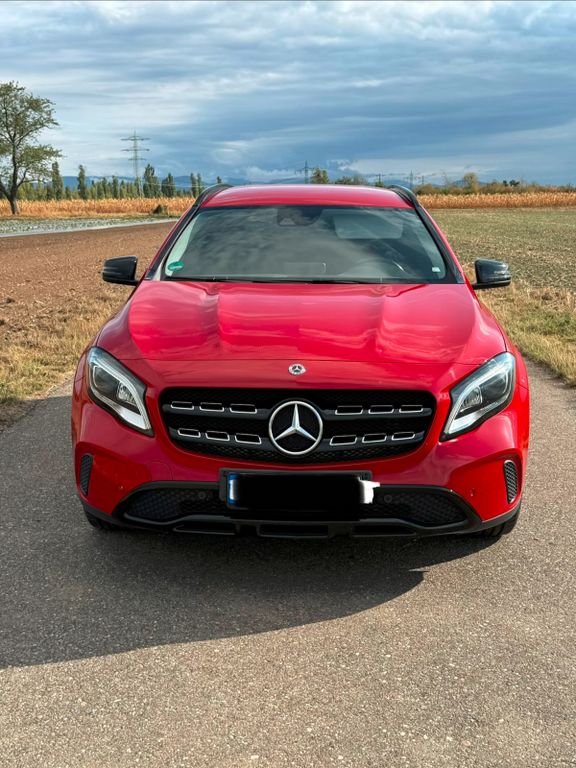 Bild des Angebotes Mercedes-Benz GLA 180 Urban Night-Paket