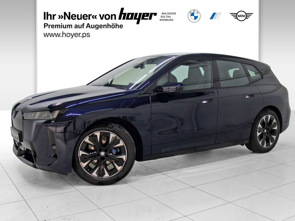 Bild des Angebotes BMW iX xDrive45 M Sportpaket AHK Innovationspaket