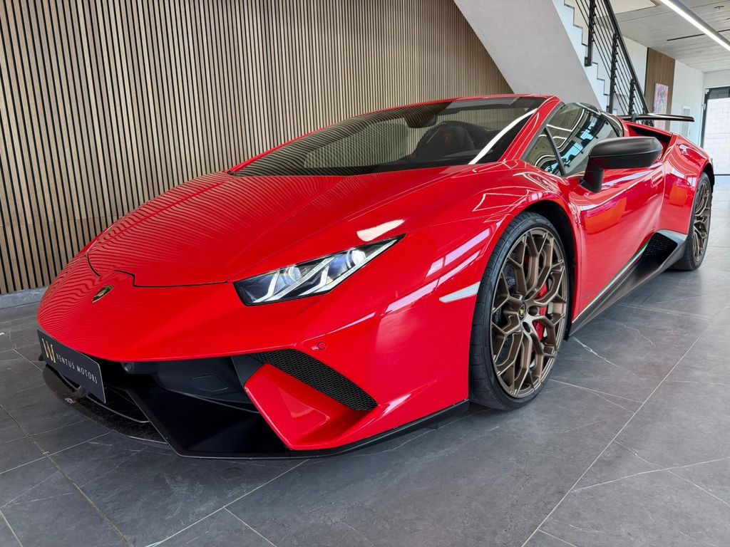 Bild des Angebotes Lamborghini Huracán Performante Spyder *Carbon*Keramik*Lift*