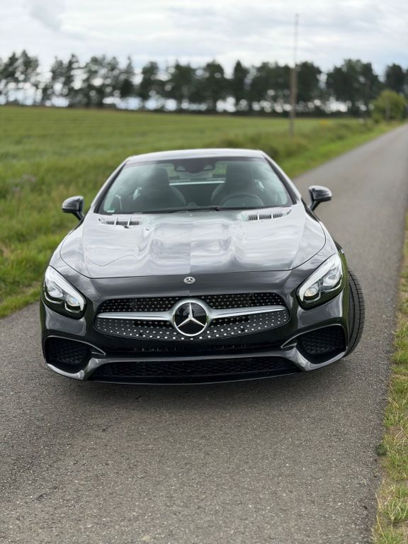Bild des Angebotes Mercedes-Benz SL 400 Roadster AMG Paket , 367 PS, 18.600km