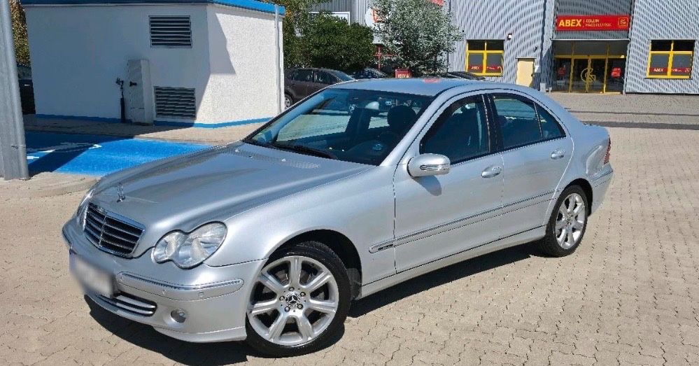Mercedes-Benz C 230 AVANTGARDE Avantgarde