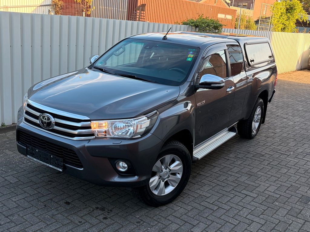 Bild des Angebotes Toyota Hilux Extra Cab Comfort 4x4*1-Hand*66Tkm*Hardtop