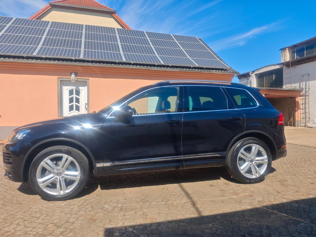 Bild des Angebotes Volkswagen Touareg 3.0 V6 TDI R-Line Sport