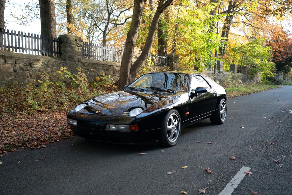 Bild des Angebotes Porsche 928 GTS *H-Zulassung & 9FF-Revision*