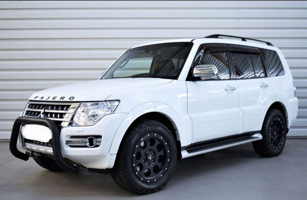 Mitsubishi Pajero 3,2 DI-D 4WD Automatik