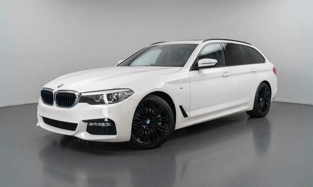 Bild des Angebotes BMW 520d Touring G31 M-Sport Automatik Navi Prof