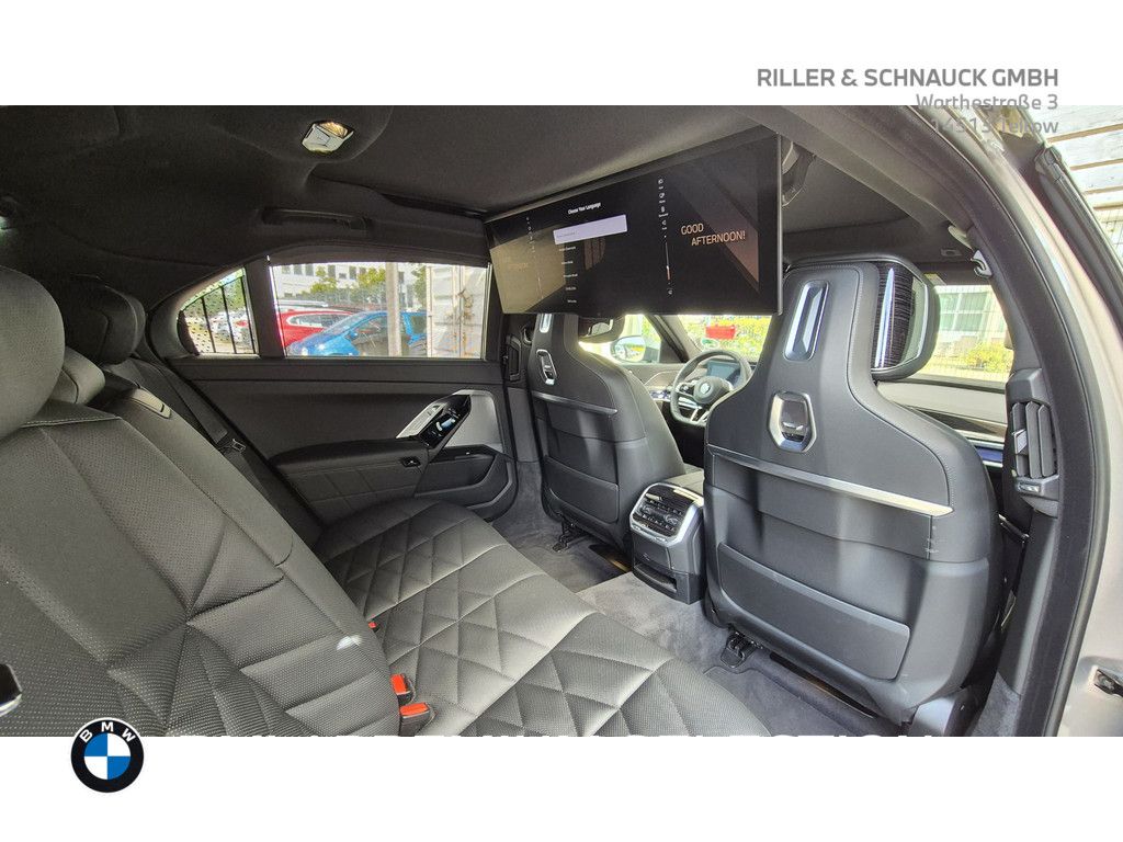 Bild des Angebotes BMW 740 d xDrive M-Sport TV+AHK+STANDHZG+21ZOLL