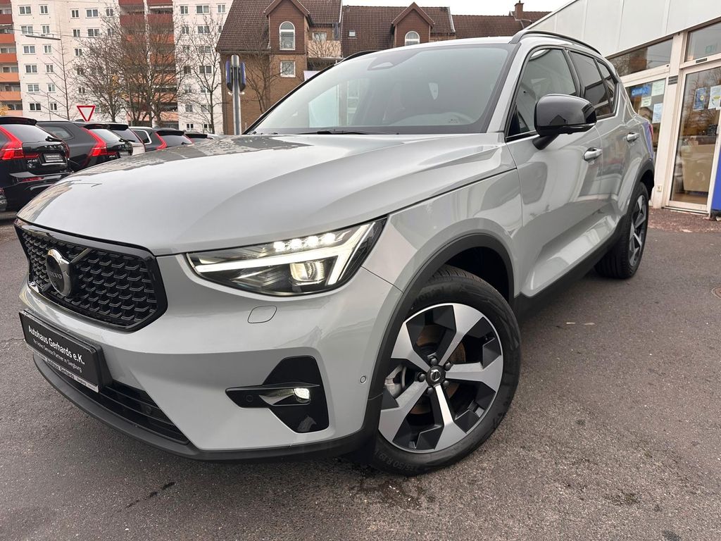 Bild des Angebotes Volvo XC 40 B4 Plus Dark, 360°,BLIS,ACC,Pixel LED