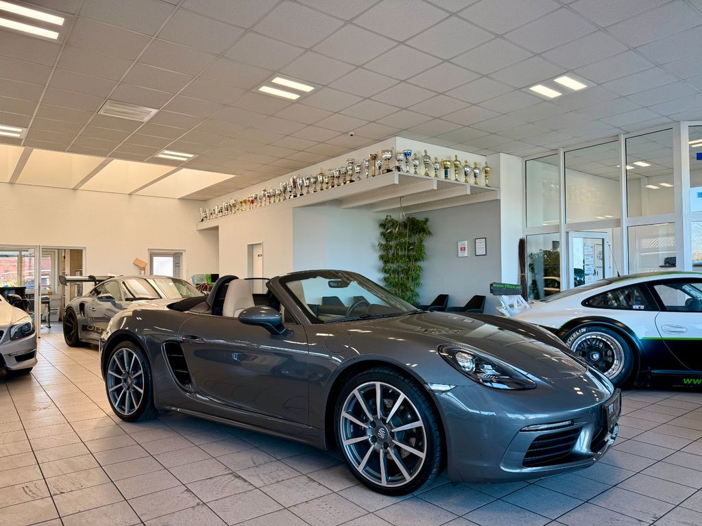 Bild des Angebotes Porsche 718 Boxster 20"Zoll / BOSE / Bi-Color / PCM-Navi