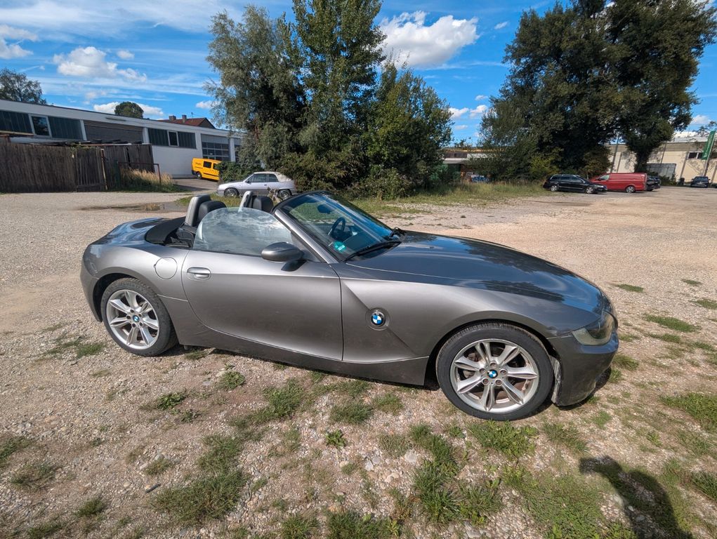 BMW Z4 2.2i -