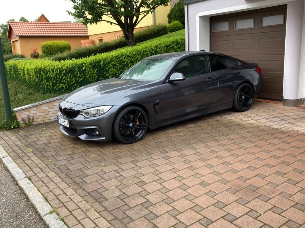 Bild des Angebotes BMW 428i xDrive Coupé -