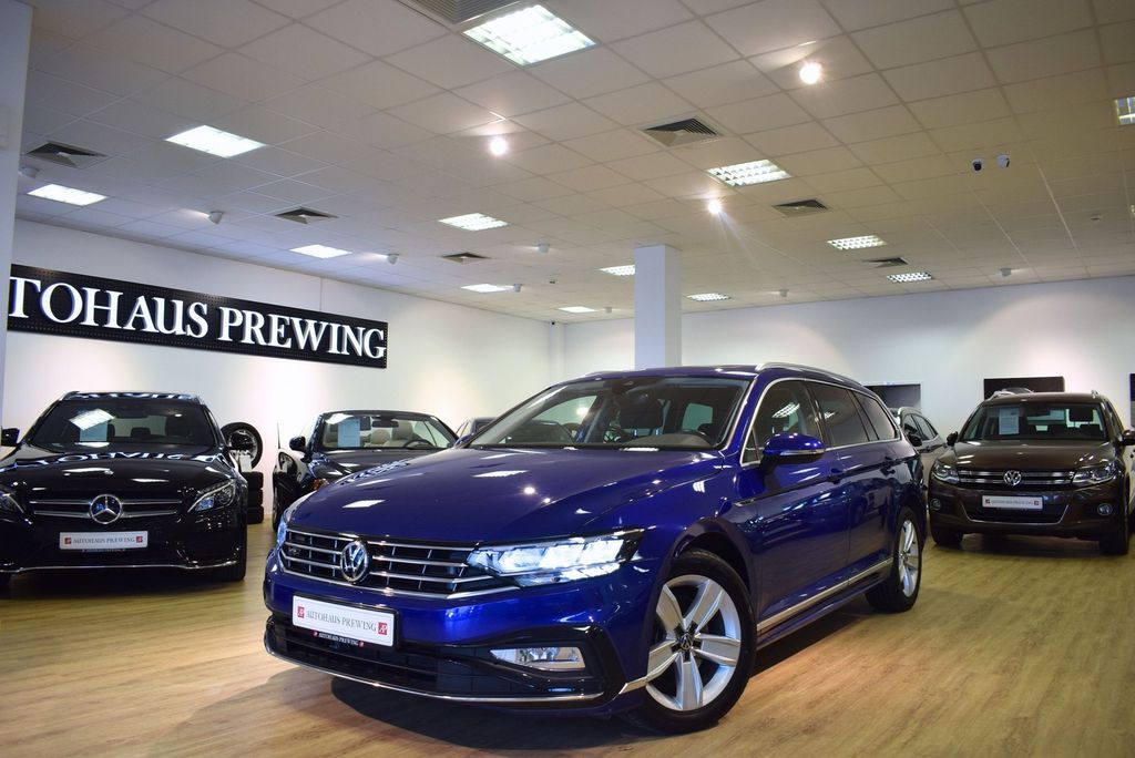 Bild des Angebotes Volkswagen Passat Variant 1.5 TSI/R-LINE/PANO/ACC/LIGHT ASS
