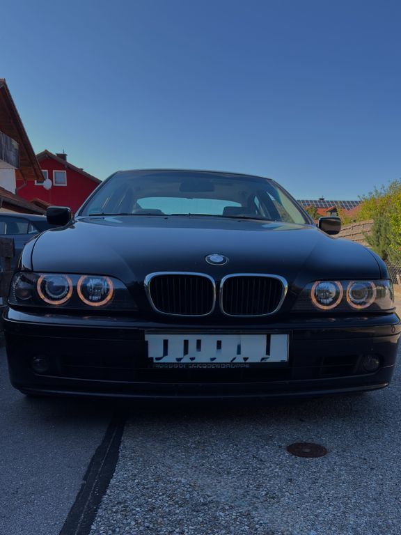 BMW e39 525i Limousine