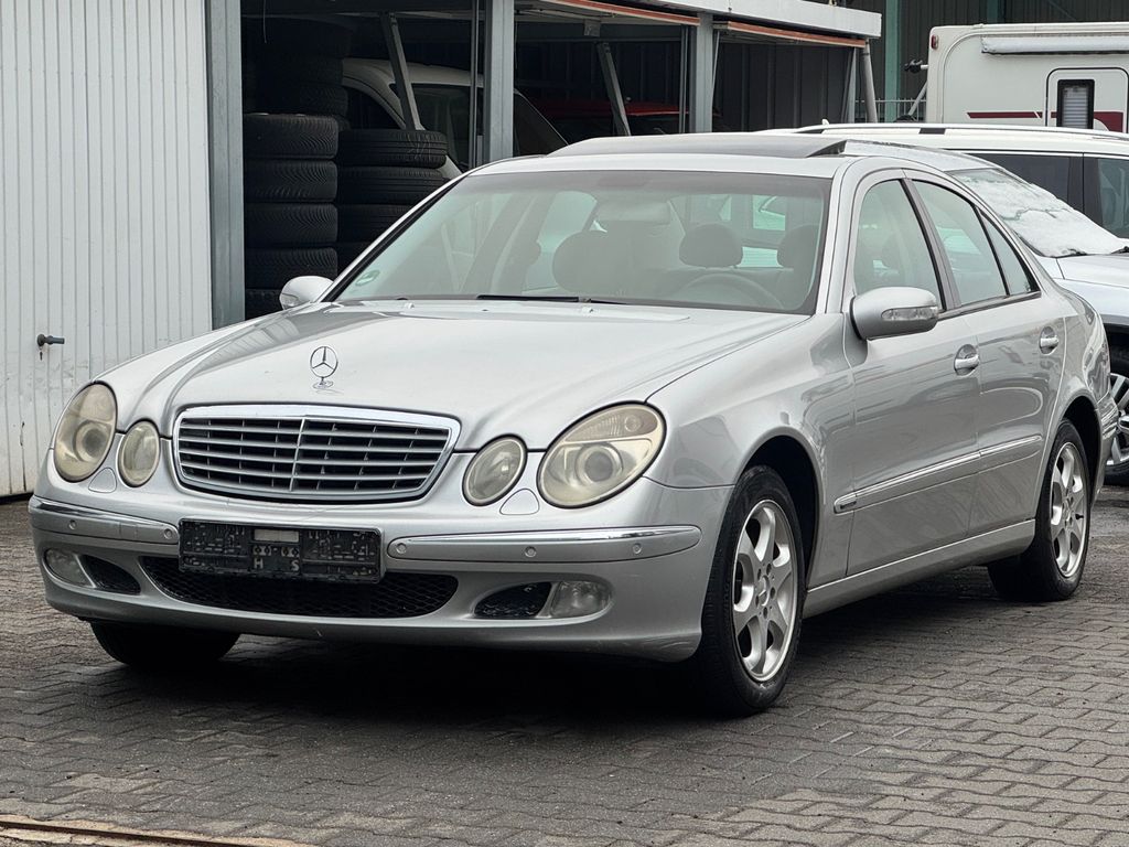Bild des Angebotes Mercedes-Benz E 270 CDI ELEGANCE Automatik Leder SD Xenon