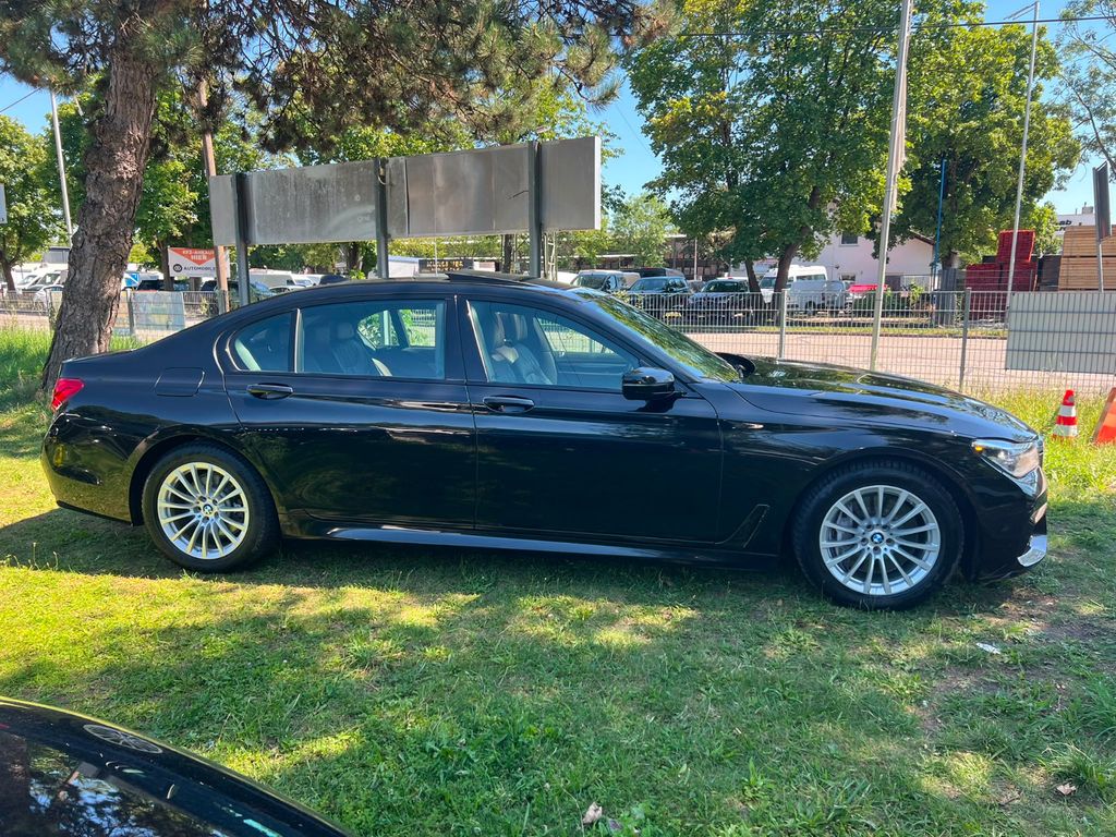 Bild des Angebotes BMW 750i xDrive