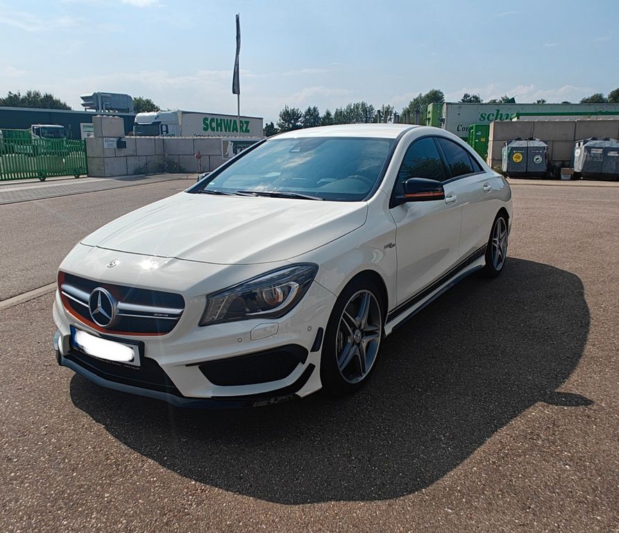 Bild des Angebotes Mercedes-Benz CLA 45 AMG 4MATIC OrangeArt Edition 409PS!