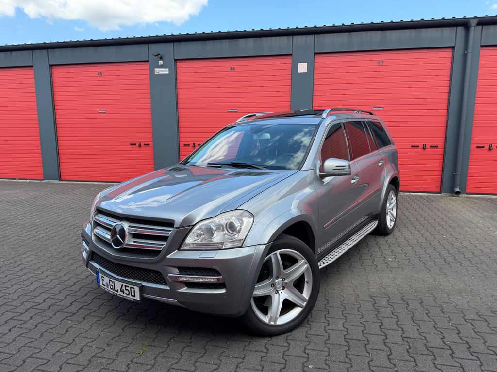 Bild des Angebotes Mercedes-Benz GL 450 V8 CDI 4MATIC - AMG LIne