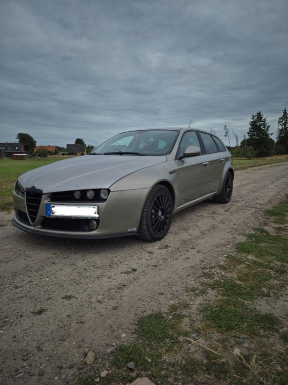 Bild des Angebotes Alfa Romeo 159 2.4 JTDM 20V Elegante Elegante