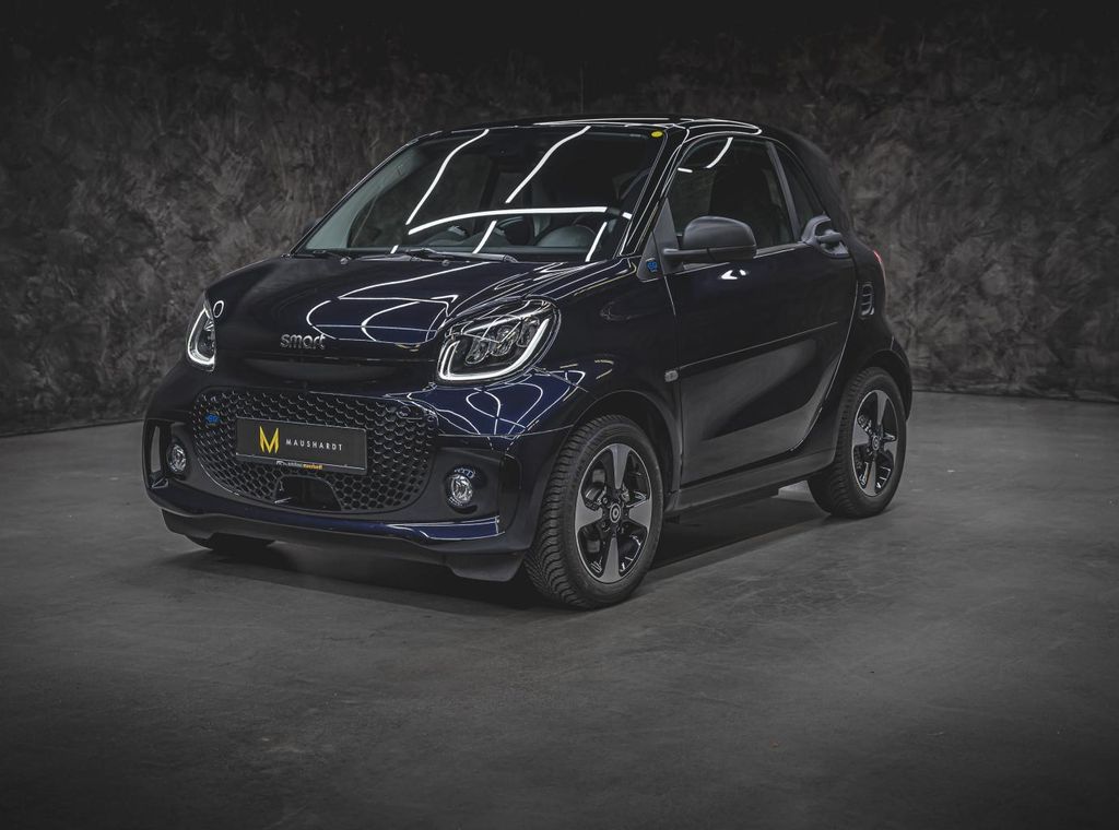 Bild des Angebotes Smart ForTwo EQ coupe passion EXCLUSIVE: BLUEandBLACK!
