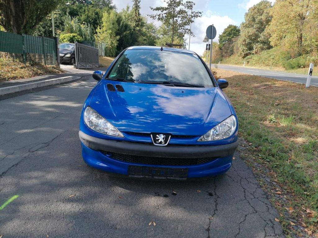 Bild des Angebotes Peugeot 206 Petit FilouKlima.1Hand.1A.TÜneu