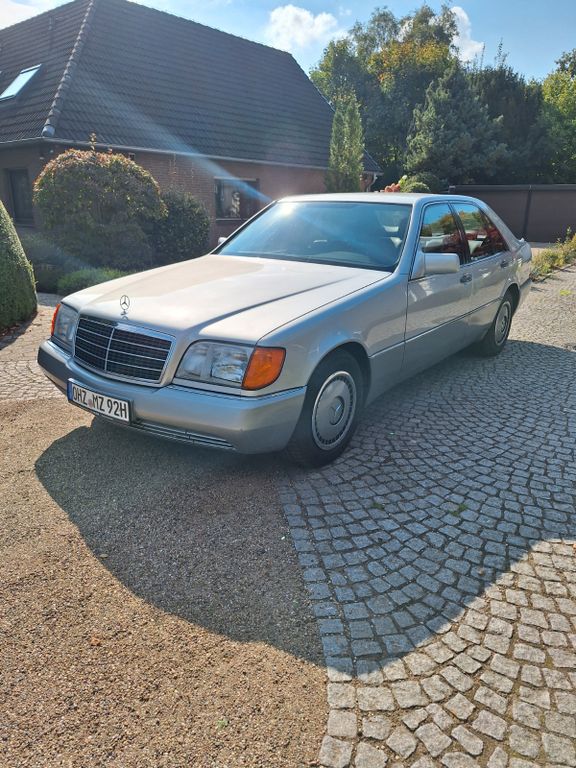 Mercedes-Benz S 300 S 320 2.te Hand absolut original Tüv neu