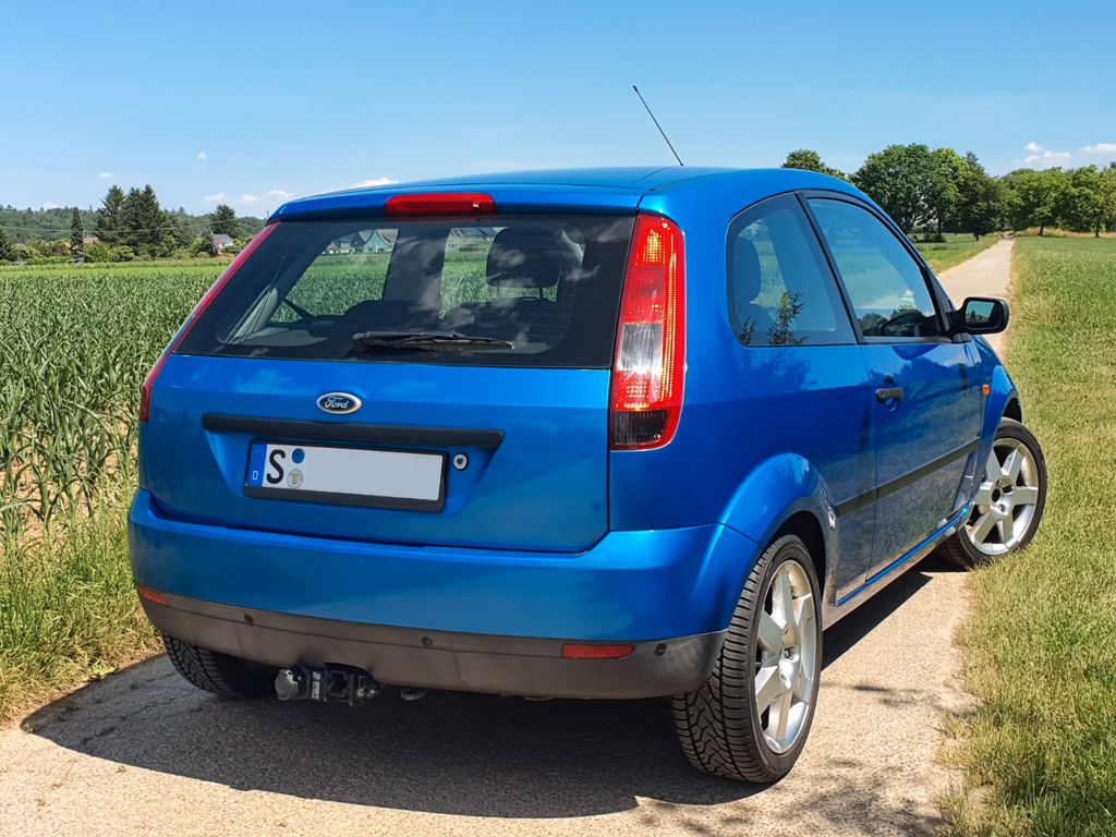 Bild des Angebotes Ford Fiesta 1.3 BJ. 2004 erst 86.000 km