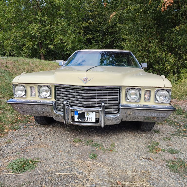 Bild des Angebotes Cadillac Deville Sedan Big Block 7,7