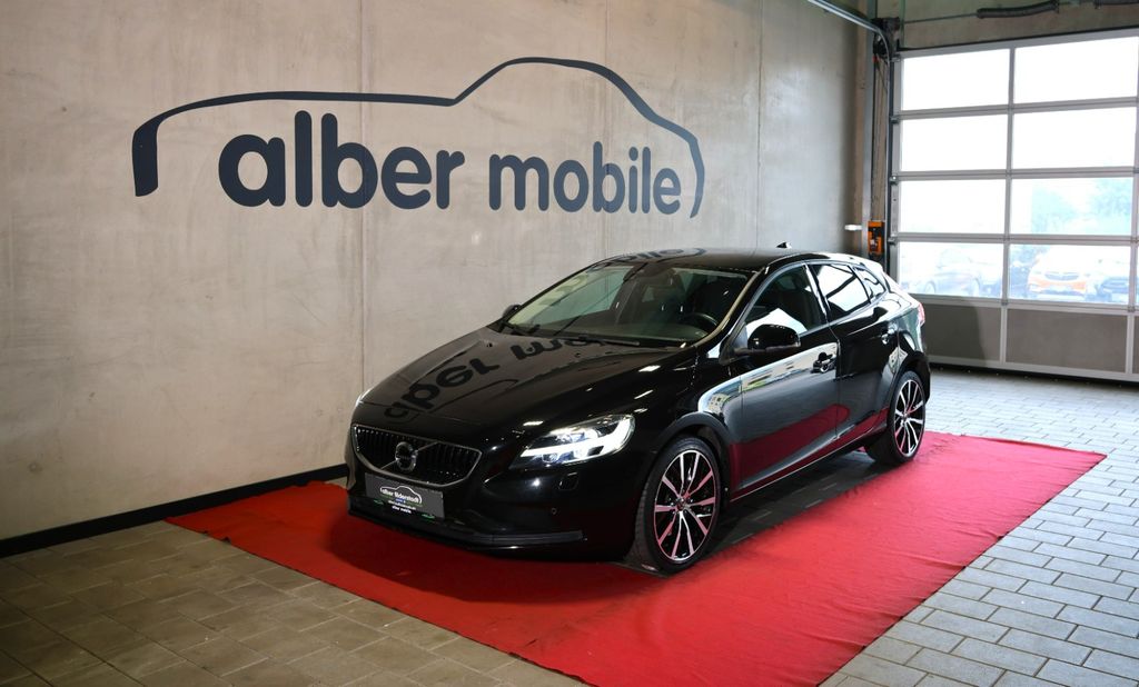 Bild des Angebotes Volvo V40 Momentum KAM,LED,NAVI,KLIMA,SOUND,TEMPOMAT