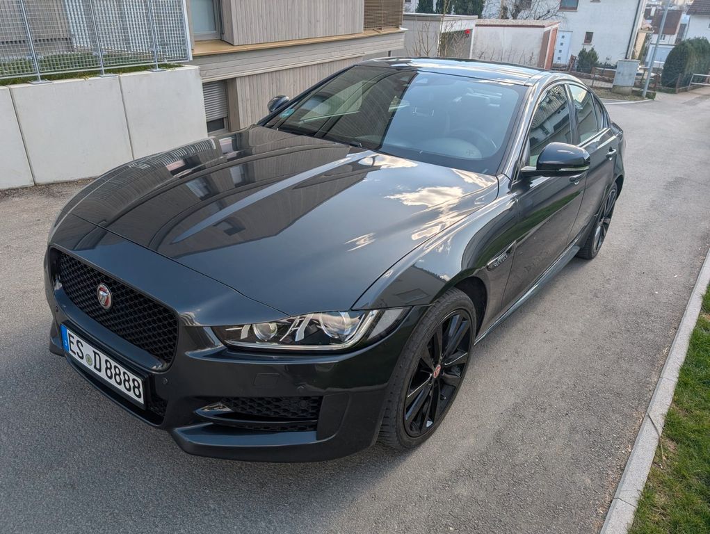 Bild des Angebotes Jaguar XE 20d AWD R-Sport 180 PS Automatik