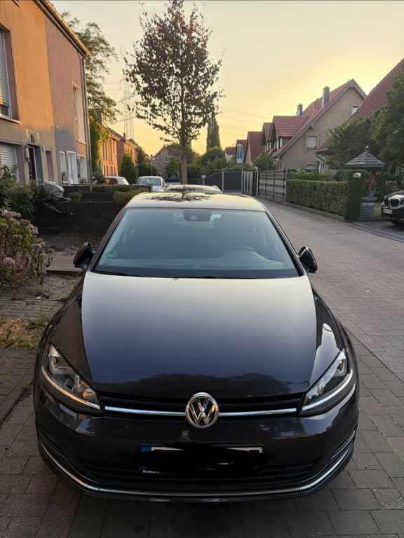 Bild des Angebotes Volkswagen Golf 1.6 TDI BMT LOUNGE LOUNGE