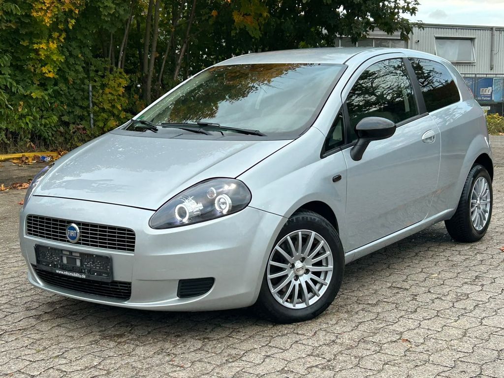 Bild des Angebotes Fiat Punto 1.3 Multijet 16V DESIGN GIUGIARO