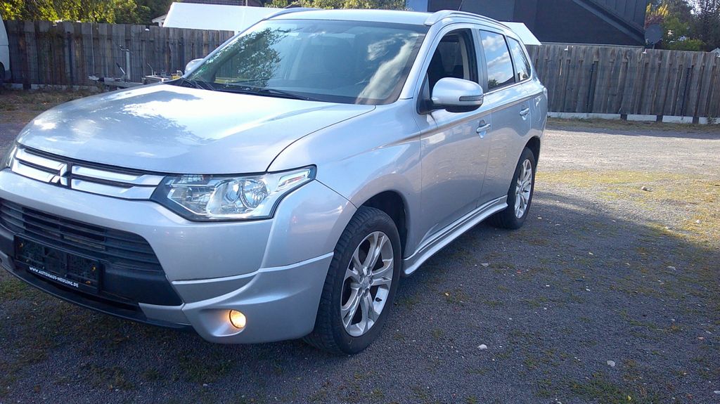 Bild des Angebotes Mitsubishi Outlander Plus 2WD