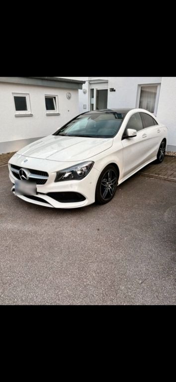 Bild des Angebotes Mercedes-Benz 220 AMG paket 4 matic