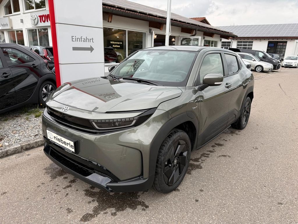 Bild des Angebotes Toyota Urban Cruiser 61 kWh Teamplayer*LED,Navi,Kamera*