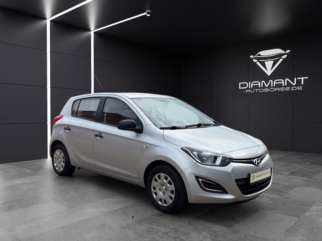 Bild des Angebotes Hyundai i20 FIFA World Cup Edition *5-TÜRIG