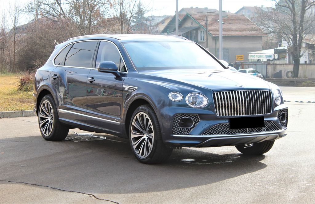 Bild des Angebotes Bentley Bentayga 4.0 V8 EWB AZURE FIRS EDITION NAIM