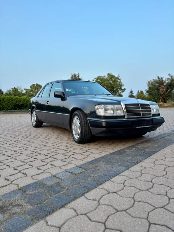 Bild des Angebotes Mercedes-Benz 400 E W124 V8